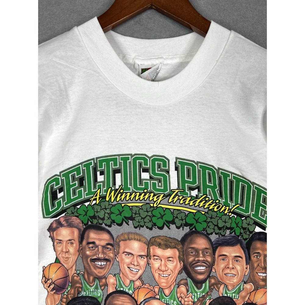 Boston Celtics Pride A Winning Tradition 50 Years T-Shirt men's size XL - Picture 2 of 7